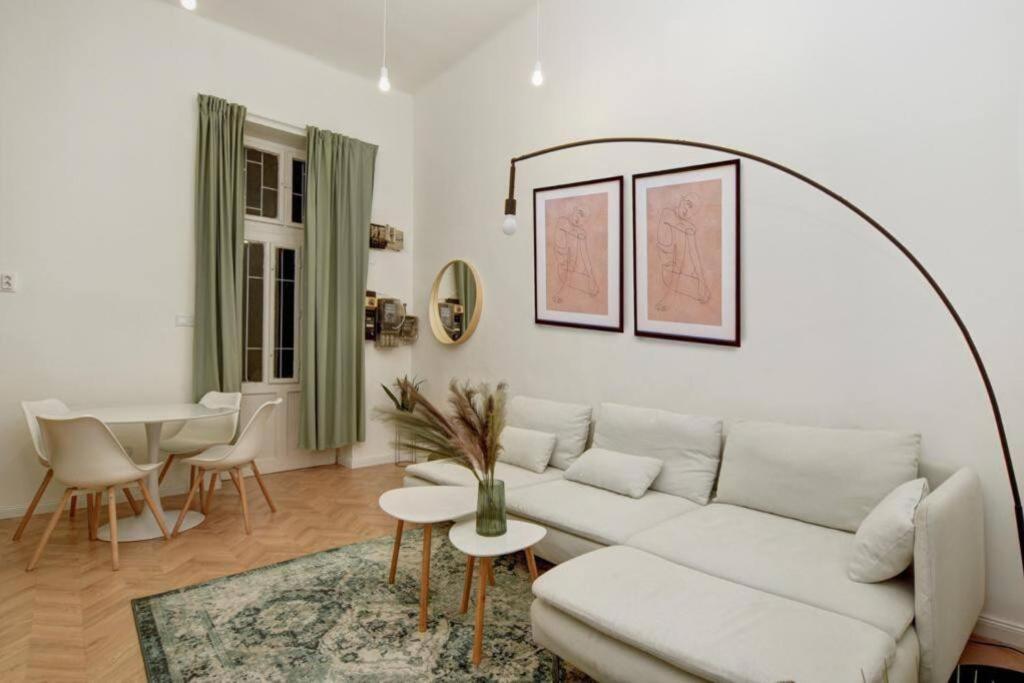 Lovely 3 Bedrooms Apartment In The Jewish Quarter Budapest Exterior foto